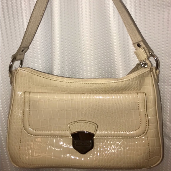 Liz Claiborne Handbags - COPY - Authentic Leather Liz Claiborne Purse